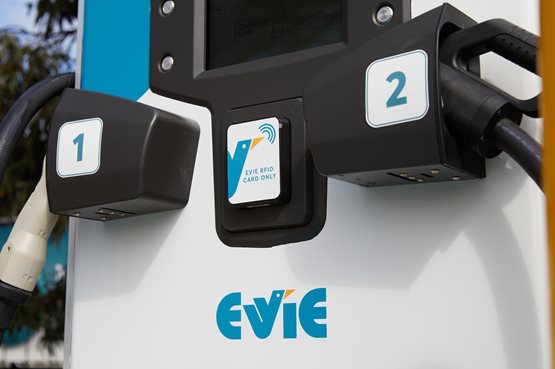 Evie Universal Fast Charger